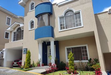 Casa en  Santa Lucía, Quito, Ecuador