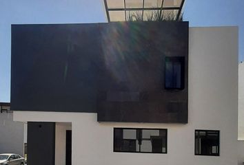 Casa en fraccionamiento en  Residencial Belmonte, Calle Tlaxcala, San Juan Cuautlancingo, Puebla, México