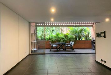 Apartamento en  Poblado, Medellín