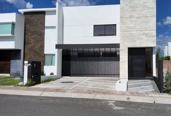 Casa en fraccionamiento en  Condesa Juriquilla, Cumbres Del Lago, Juriquilla, Querétaro, México