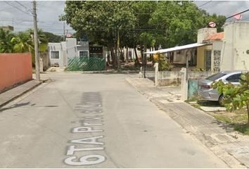 Casa en  6ta Priv. El Limonero, Cancún, Quintana Roo, México