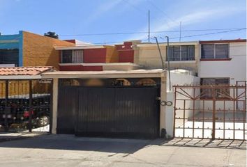 Casa en  Volcán Pochutla, Huentitán El Bajo, Guadalajara, Jalisco, México