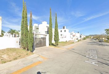 Casa en  Av San Mateo 1932, Parques Tesistan, San Francisco Tesistán, Jalisco, México