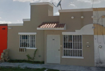 Casa en  C. 11va Priv. El Zapote 94, 77516 Cancún, Q.r., México