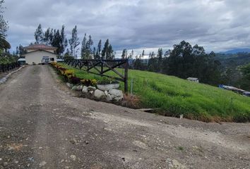 Hacienda-Quinta en  Iglesia Católica De Azhapud, Cuenca, Ecuador