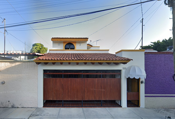 Casa en  Cisnes, Colinas De Santa Barbara, Santa Bárbara, Colima, México