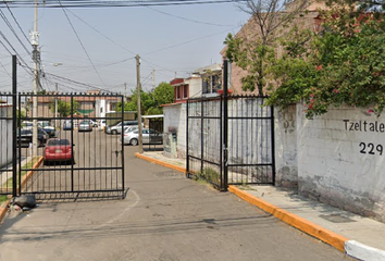 Casa en  Tzeltales, Cerrito Colorado, Santiago De Querétaro, Querétaro, México