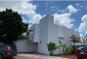 Casa en  Miguel Ángel 33, Villas Del Arte, 77535 Cancún, Q.r., México