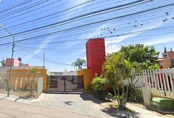 Casa en fraccionamiento en  C. Juan De Dios Robledo, Balcones Del Rosario, Tonalá, Jalisco, México