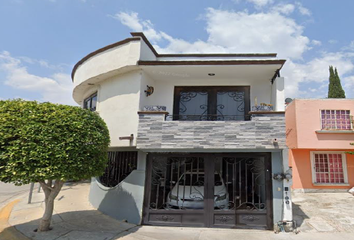 Casa en  Cto De Los Robles, Cd Satelite, 37440 León De Los Aldama, Gto., México