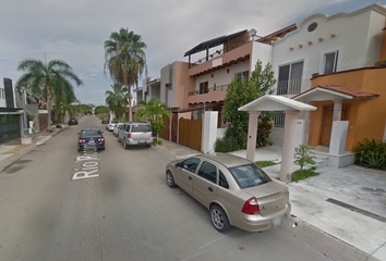 Casa en  Río Potomac, Fovissste 100, Fluvial Vallarta, Puerto Vallarta, Jalisco, México