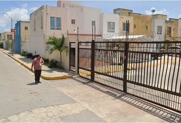 Casa en condominio en  Quinta Los Cafetales Sm 202, Cancún, Quintana Roo, México