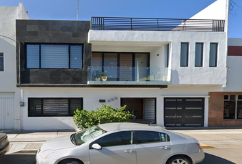 Casa en  Av. Francisco I. Madero 520, Barrio De La Purísima, 20259 Aguascalientes, México