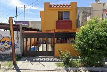 Casa en  Parques De Santo Domingo, San Nicolás De Los Garza