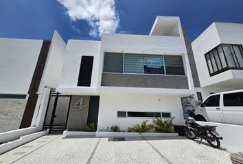 Casa en  Condominio Acantha, Zibatá, Querétaro, México