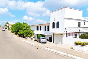 Casa en  Constituyente Alberto Terrones B., Buenos Aires, Culiacán, Sinaloa, México