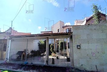 Casa en fraccionamiento en  Portones Del Carmen, León, Guanajuato, México