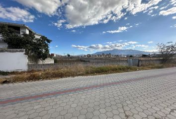 Terreno Comercial en  Jorge Cabezas, Calderon, Quito, Ecuador