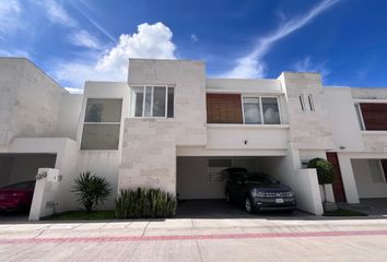 Casa en condominio en  Condominio Privada Andaluz, Presa Del Jocoqui, La Joya, Aguascalientes, México