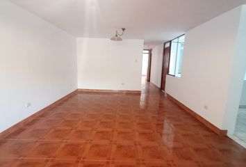 Departamento en  Av. Prol. Javier Prado Este 7377, Ate, Perú