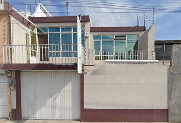 Casa en  Primera Calle De De Francisco Neve 2122, Bella Vista, Puebla De Zaragoza, Puebla, México