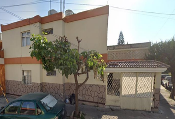 Casa en  Calle Dr. Juan Salazar, Obrera, 44420 Guadalajara, Jalisco, México