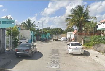 Casa en  Calle Islas De La Sociedad, Playa Del Carmen, Quintana Roo, México