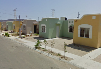 Casa en  C. Rojo, Camino Real, La Paz, Baja California Sur, México