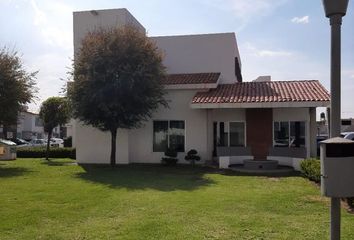 Casa en fraccionamiento en  Villas La Magdalena 4, Calle Ignacio Allende Mz 023, Santa Maria, San Mateo Atenco, Estado De México, México