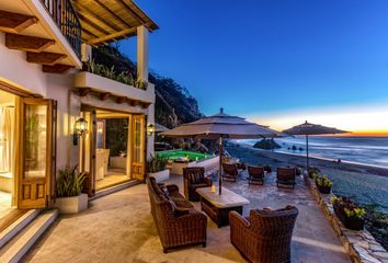 Villa en  Boulevard Paseo La Bocana, Aguaje El Zapote, Santa María Huatulco, Oaxaca, 70988, Mex