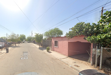 Casa en  Belmez, Villas Las Lomas, Mexicali, Baja California, México