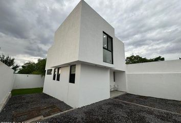 Casa en fraccionamiento en  Real Del Bosque, Corregidora, Corregidora, Querétaro