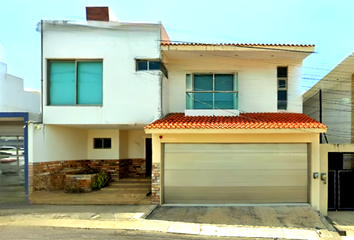 Casa en  Calle Santiago Tuxtla 336, La Tampiquera, Boca Del Río, Veracruz De Ignacio De La Llave, México