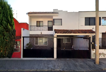 Casa en  Bilbao 2524, La Guadalupana, Guadalajara, Jalisco, México