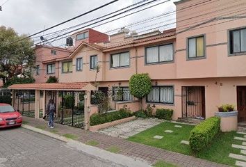 Casa en  Santa Cruz Del Monte, Naucalpan De Juárez, Estado De México, México