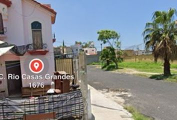 Casa en  Calle Rio Casas Grandes 1676, Urbi Quinta Montecarlo, Coyula, Jalisco, México