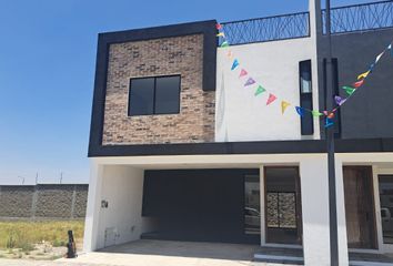 Casa en fraccionamiento en  Boulevard Huejotzingo Aeropuerto, Rancho De Los Caballos, Puebla, México