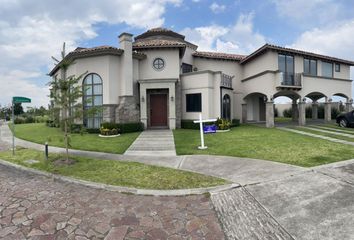 Casa en  Metepec Centro, Metepec