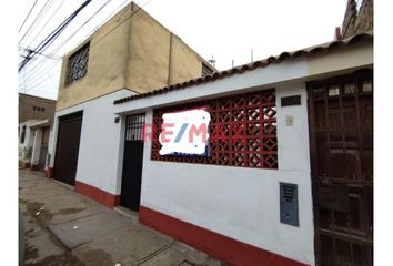 Casa en  Buenaventura Aguirre 384, Cercado De Lima 15801, Perú