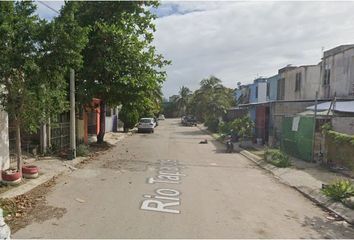 Casa en  Rio Tapajos, Villas Riviera, Playa Del Carmen, Quintana Roo, México