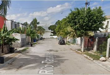 Casa en  Rio Tapajos, Villas Riviera, Playa Del Carmen, Quintana Roo, México