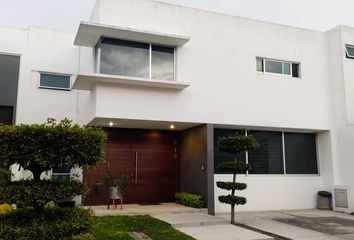 Casa en  Olivos Residencial, Avenida General Ramón Corona, Zapopan, Jalisco, México