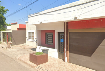 Casa en  Calle Salvador Moreno Luna, Culiacán, Sinaloa, México