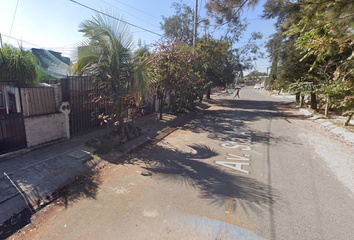 Casa en  Avenida Santa Ana, Hacienda Santa Fe, Jalisco, México