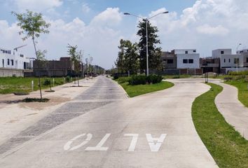 Lote de Terreno en  Paseo Altanza, Jalisco, México