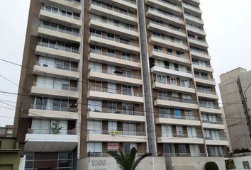 Departamento en  Av. Costanera 1200, San Miguel, Perú