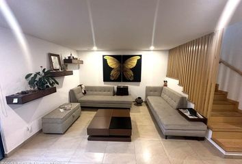 Casa en fraccionamiento en  Altos Juriquilla, Av. De Las Torres, Juriquilla, Querétaro, México