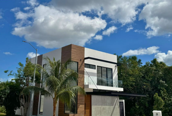 Casa en  Río Residencial, Cancún, Quintana Roo, México