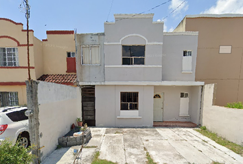 Casa en  Porfirio Treviño Rodríguez, Santa Lucía, Cadereyta Jiménez, Nuevo León, México