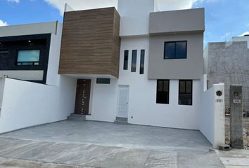 Casa en  Forja Real, Avenida Fuerteventura, San Luis Potosí, México